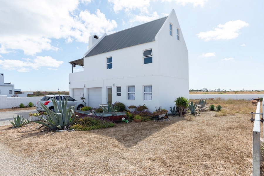 3 Bedroom Property for Sale in Lampiesbaai Western Cape